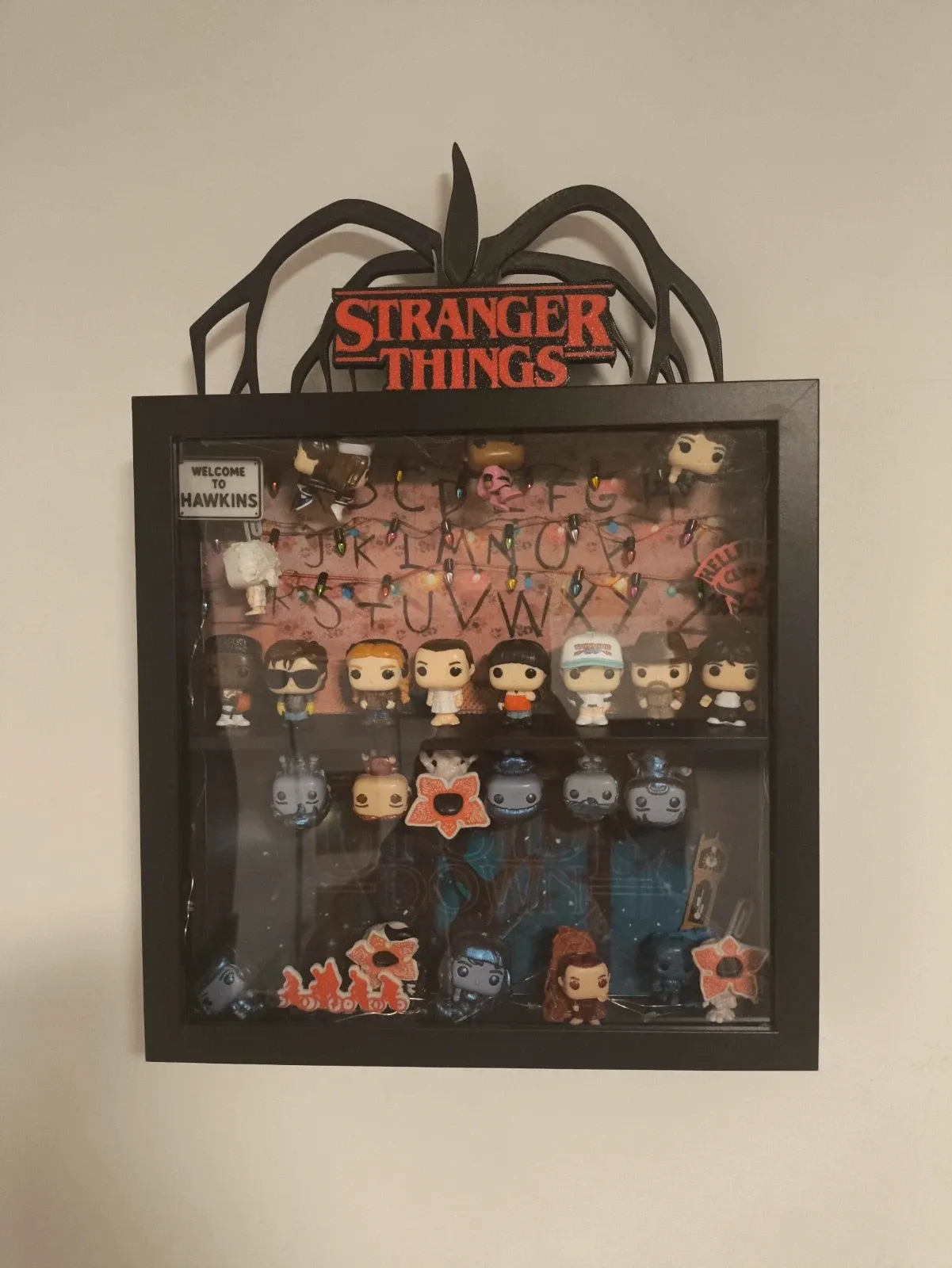 Cuteland, Marco decorativo para las figuras de Kinder Joy Stranger Things